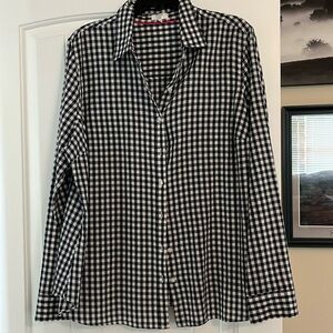 Black/white checked shirt